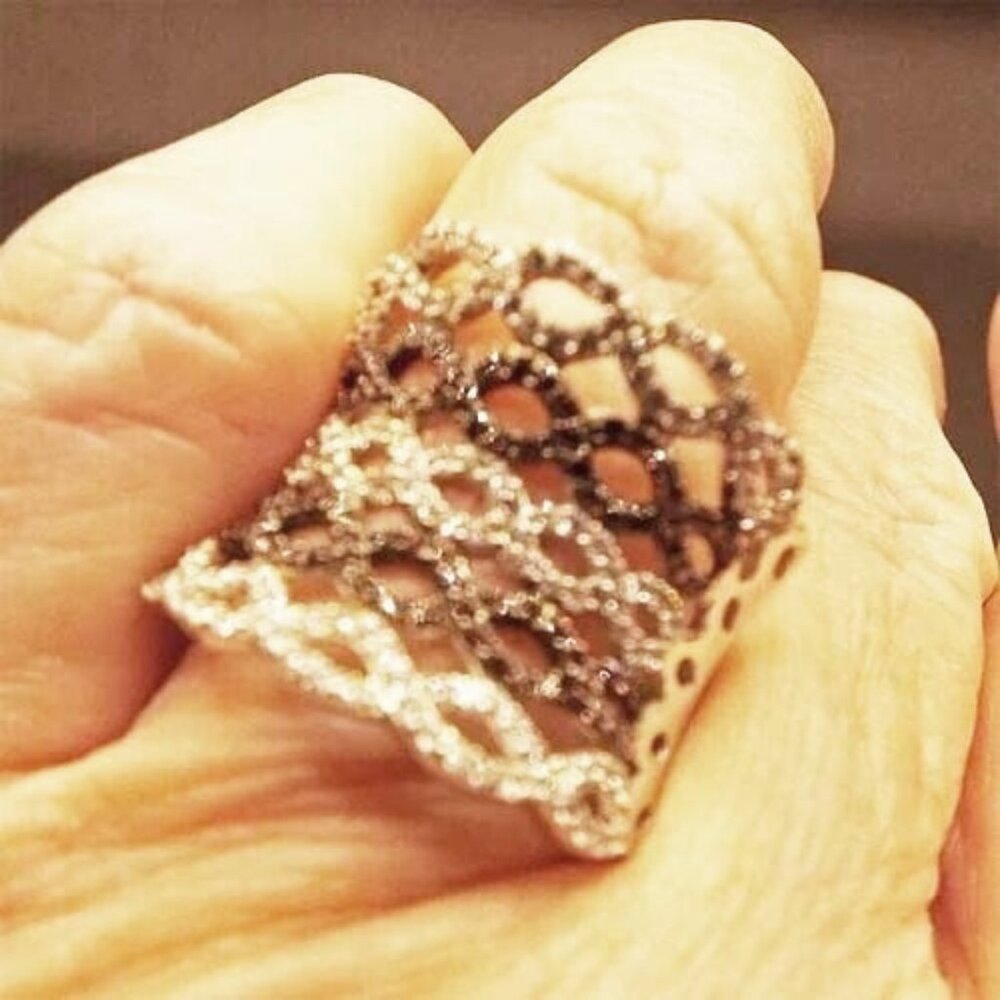 ESTATE SUZY LEVIAN CHOCOLATE & WHITE CZ STERLING CONCAVE LATTICE SZ 6.5 RING 4